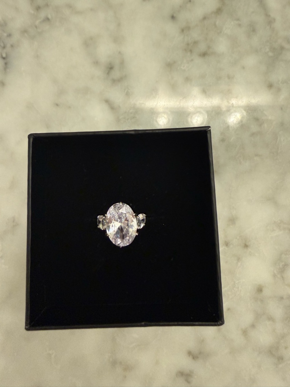 Elegant Oval Cut Silver Fashion Ring